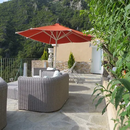 Casa Di Lucia Mi-hotel Otel 4*