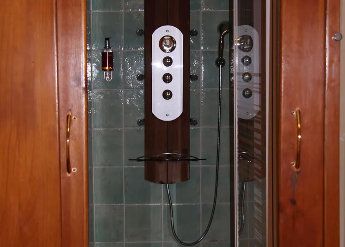 Hotel Casa Di Lucia Mi-hotel Mazzola