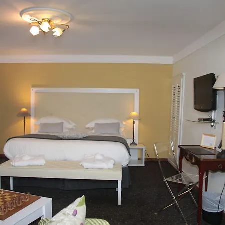 Casa Di Lucia Mi-hotel Hotel