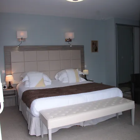 Отель Casa Di Lucia Mi-hotel 4*
