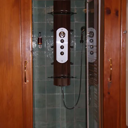 Hotel Casa Di Lucia Mi-hotel Mazzola