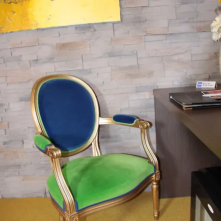 Casa Di Lucia Mi-hotel Отель Маззоля