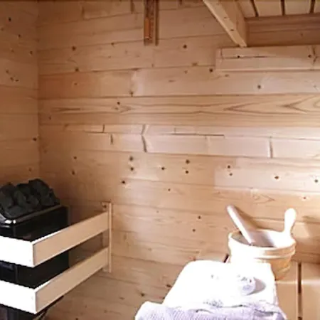 Hotel Casa Di Lucia Mi-hotel 4*