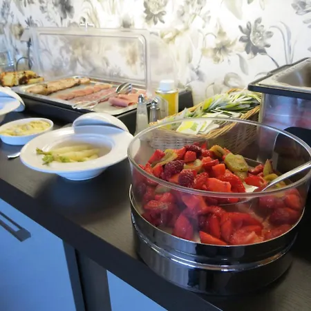 Casa Di Lucia Mi-hotel