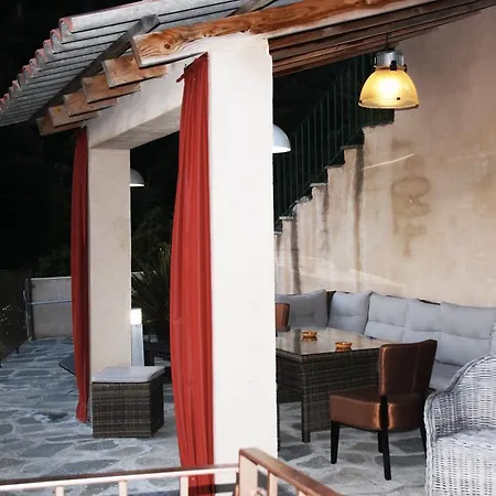 Casa Di Lucia Mi-hotel 4* Маззоля