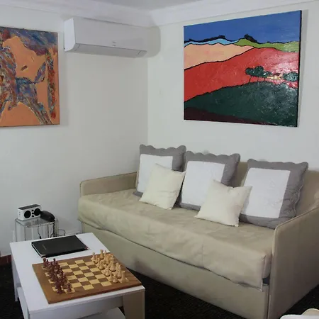 Casa Di Lucia Mi-hotel Hotell 4*
