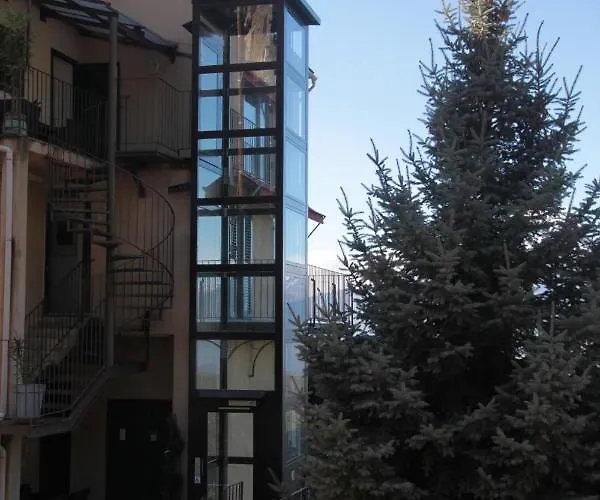 Casa Di Lucia Mi-hotel 4*