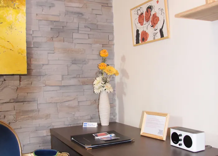 Hotel Casa Di Lucia Mi-hotel