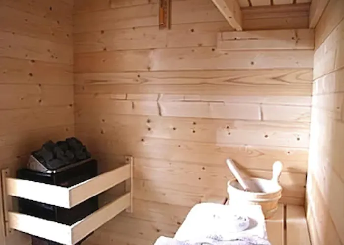 Hotel Casa Di Lucia Mi-hotel 4*