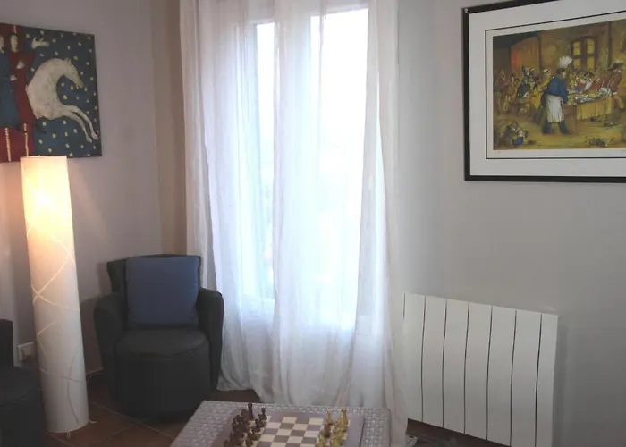 Casa Di Lucia Mi-hotel Hotel 4*